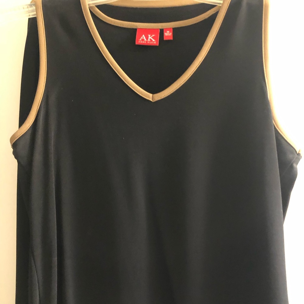 Anne Klein Black and tan Sleeveless Top with matching skirt